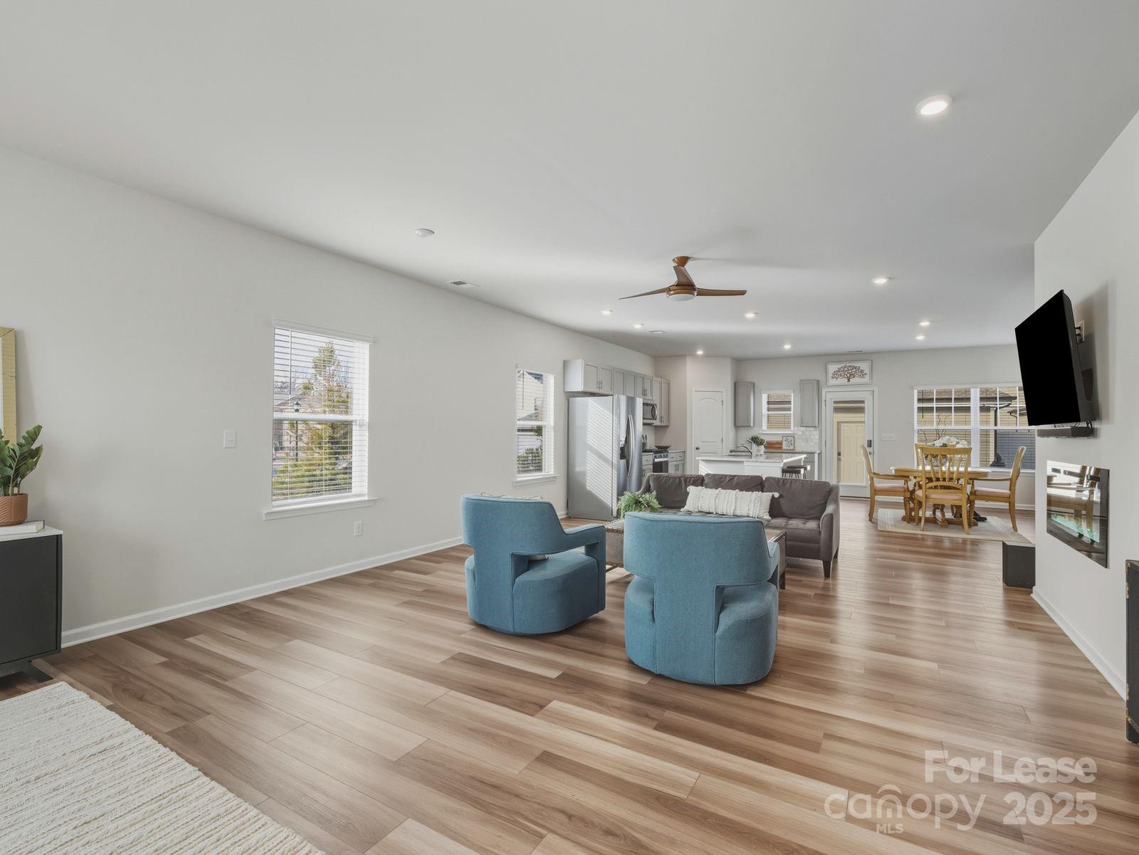 8122 Whitegrove Road