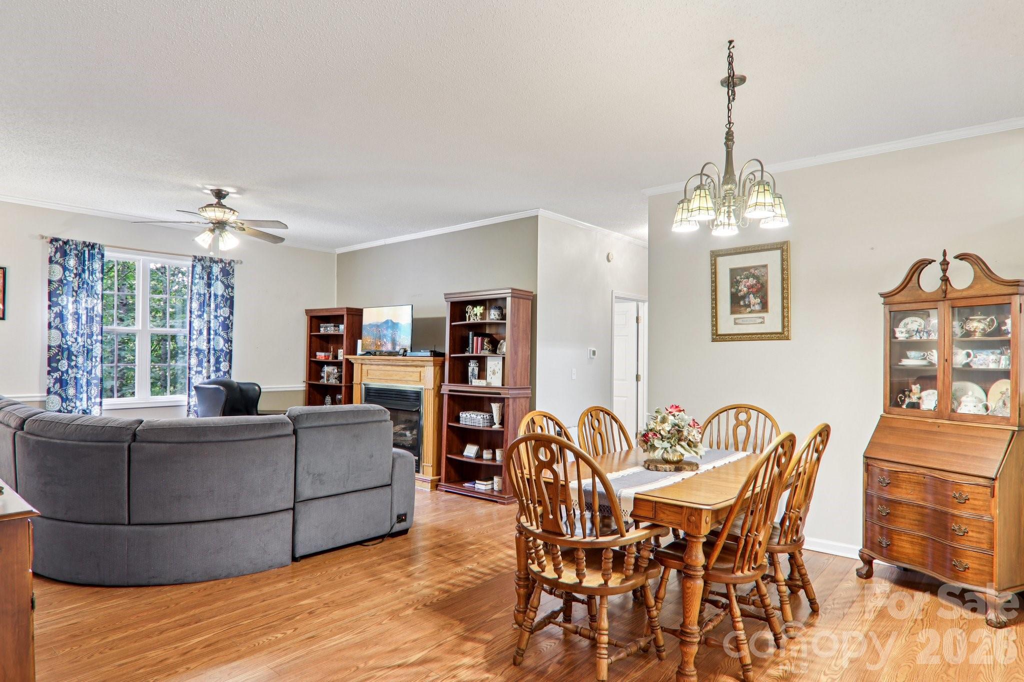 Cinnamon Woods - Residential