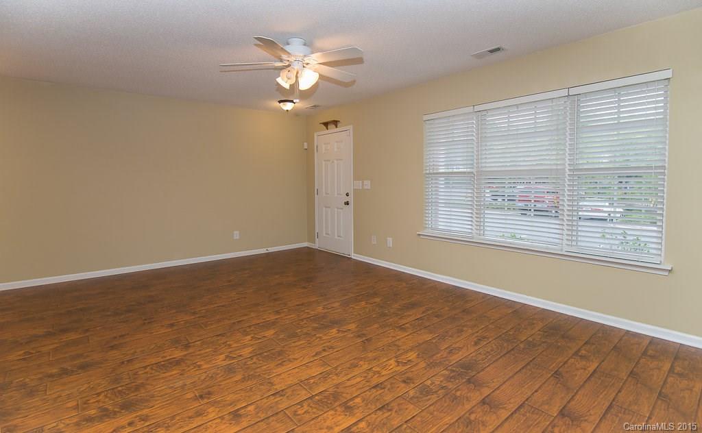 Windsor Trace - Residential