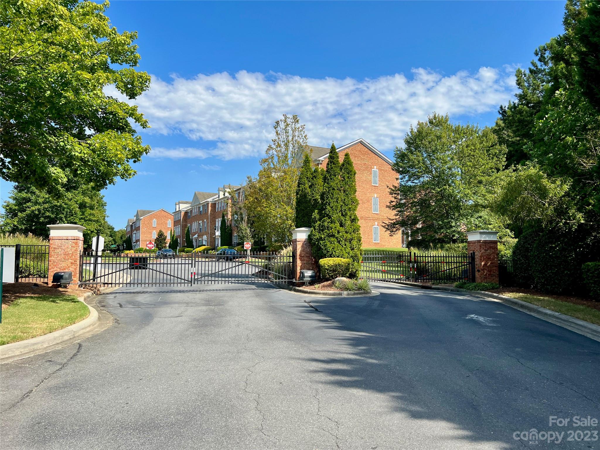 Belle Vista - Residential