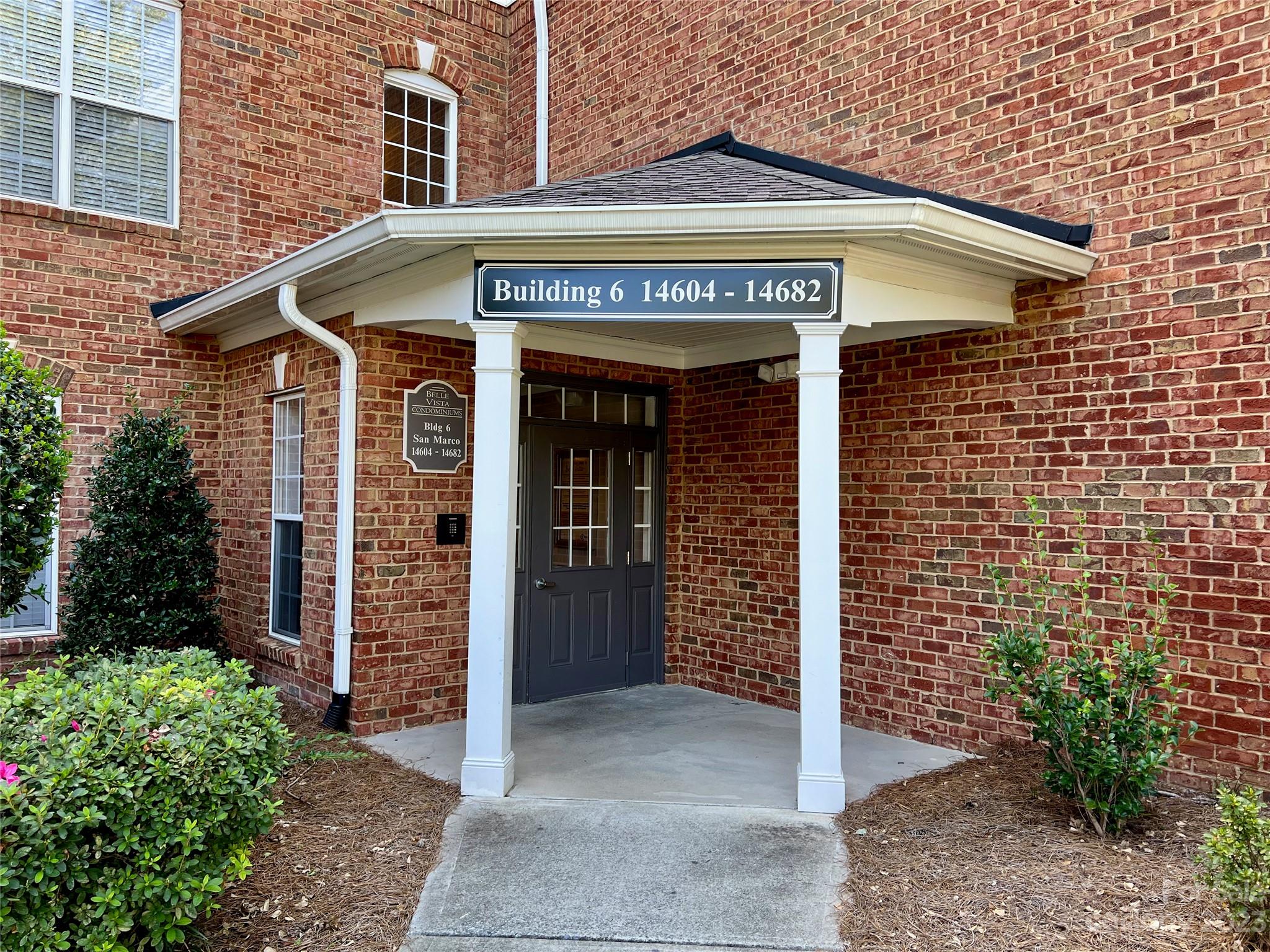 Belle Vista - Residential