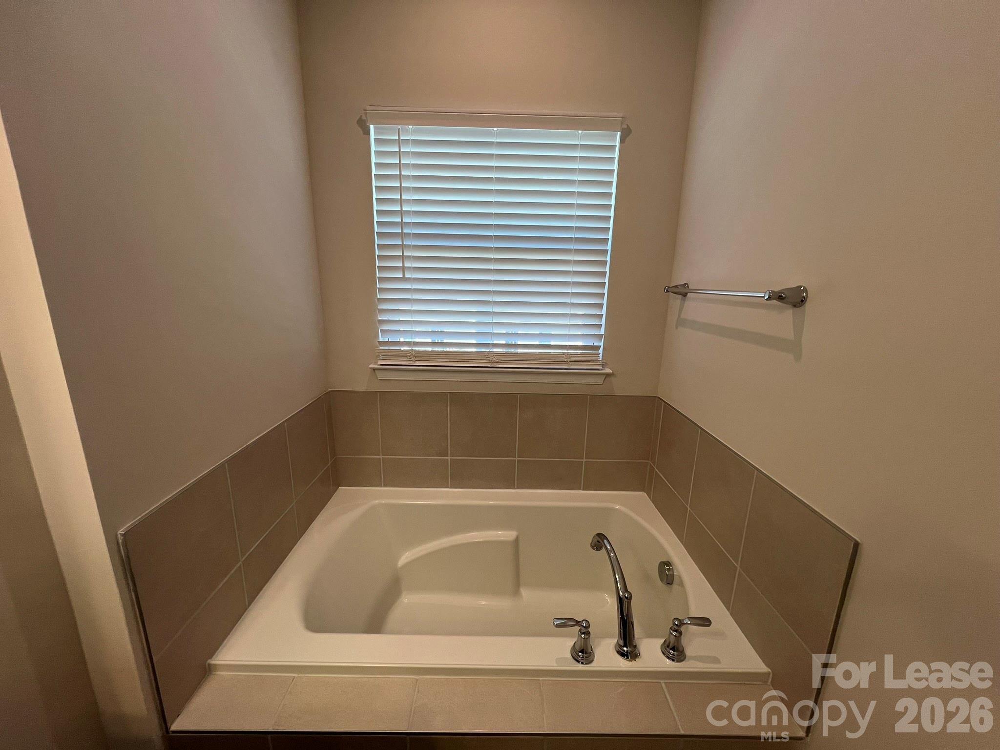 Stone Creek Townhomes - Residential Lease