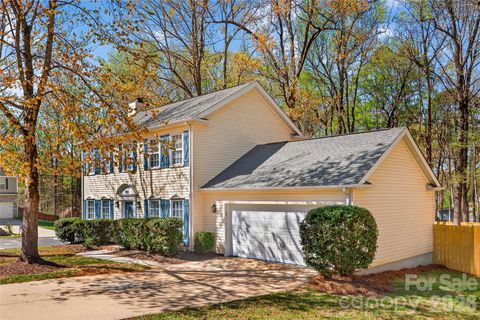 2801 Dellinger Drive Charlotte NC 28269