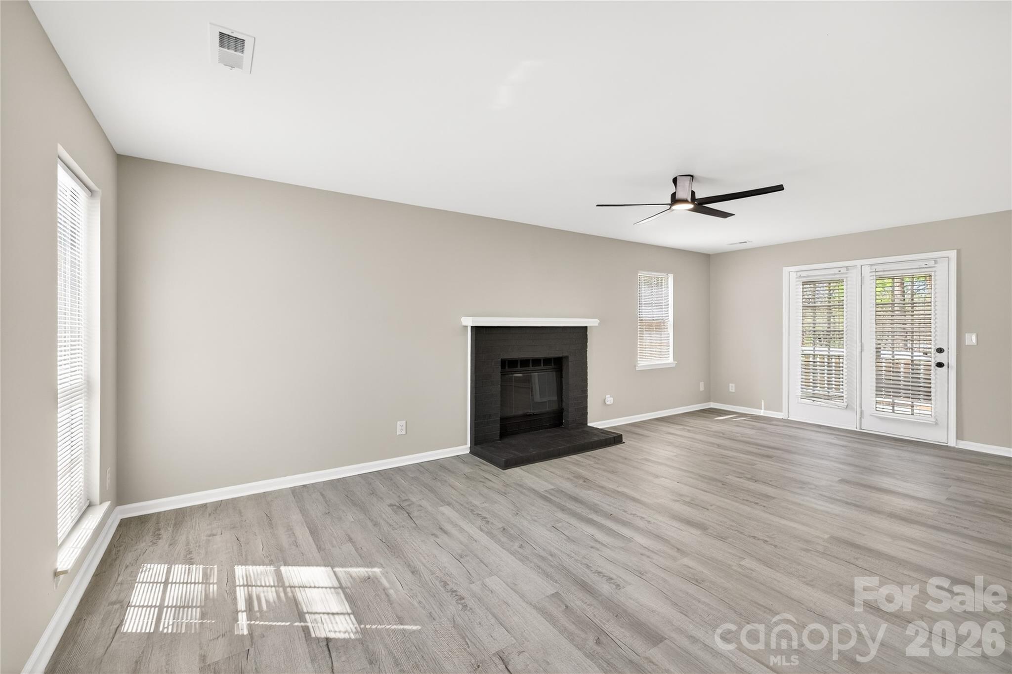 2801 Dellinger Drive