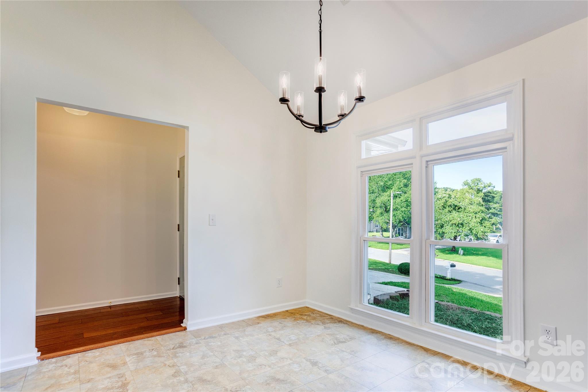 156 Edgewater Drive NW