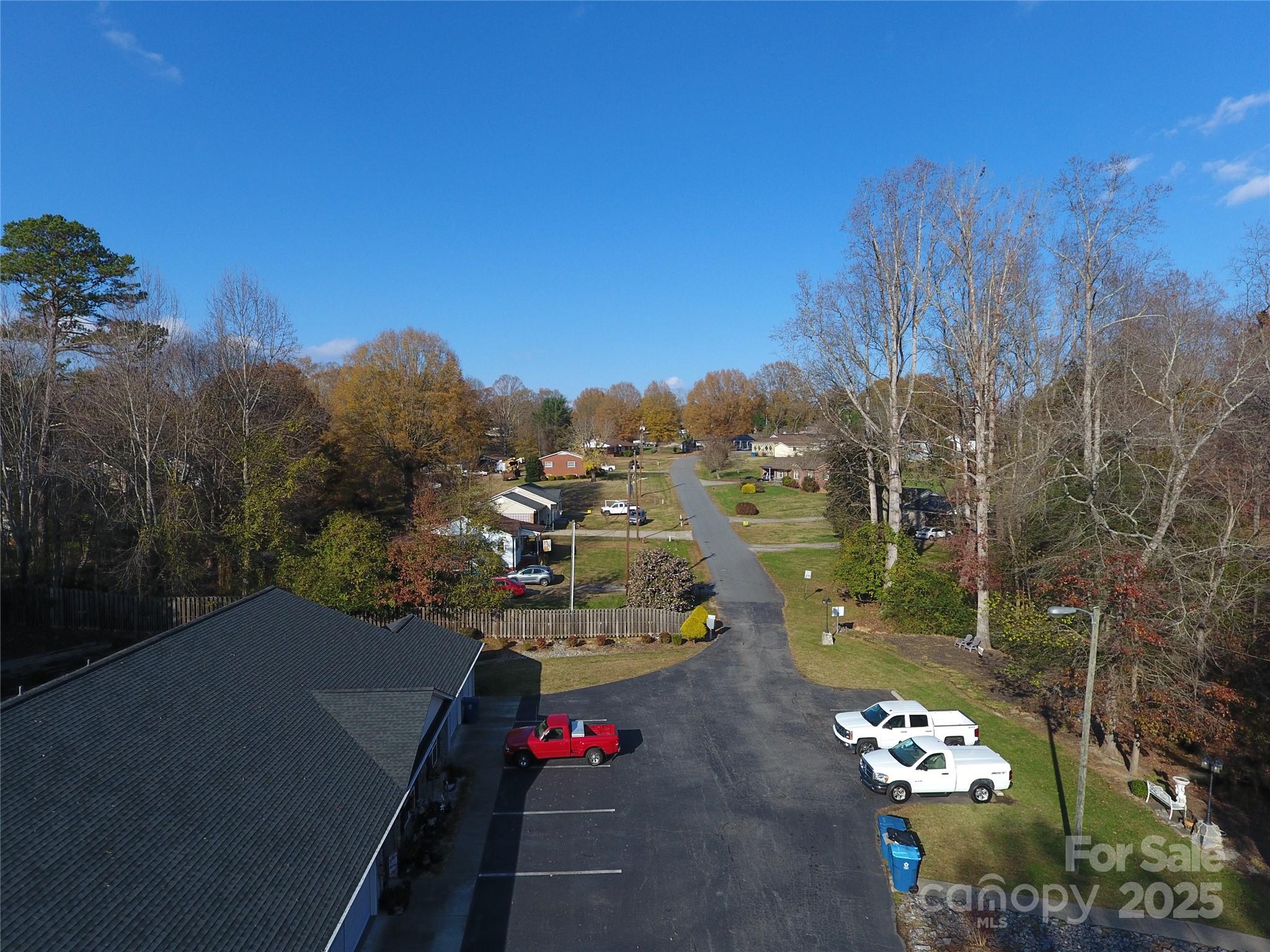 Meadowridge Creekside - Residential