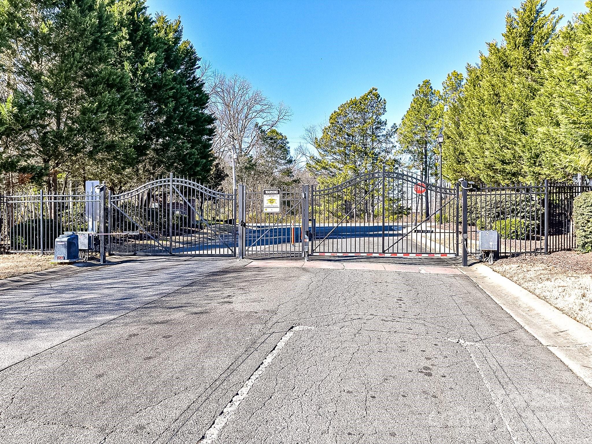Beacon Knoll Villas - Residential