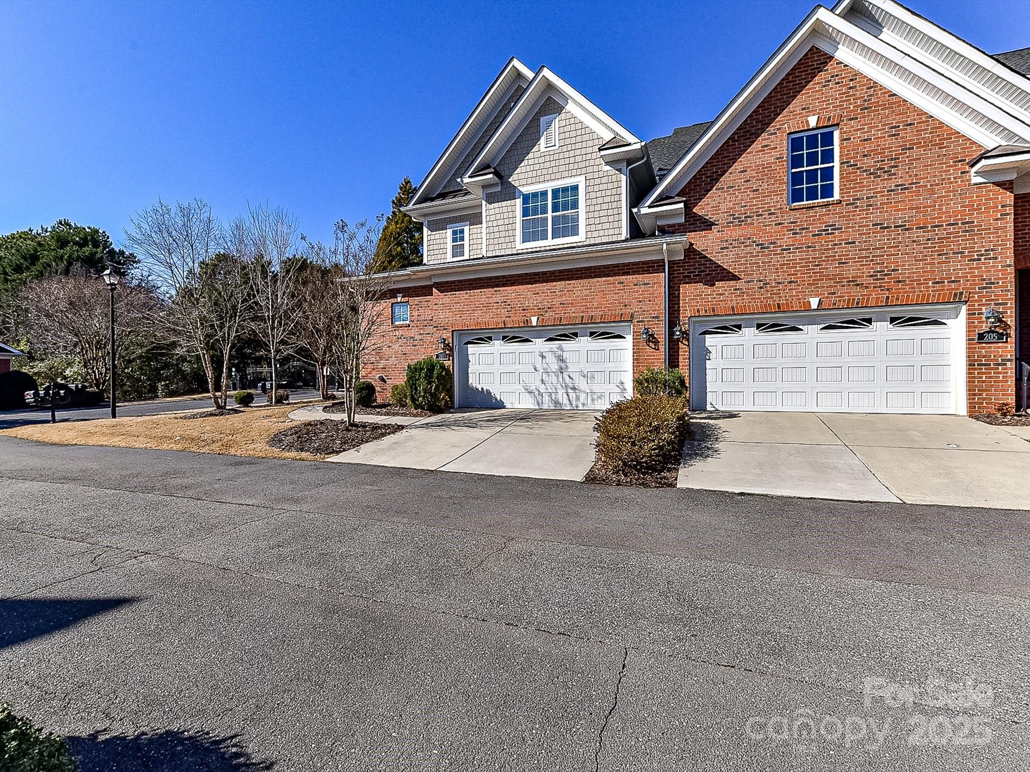 Beacon Knoll Villas - Residential