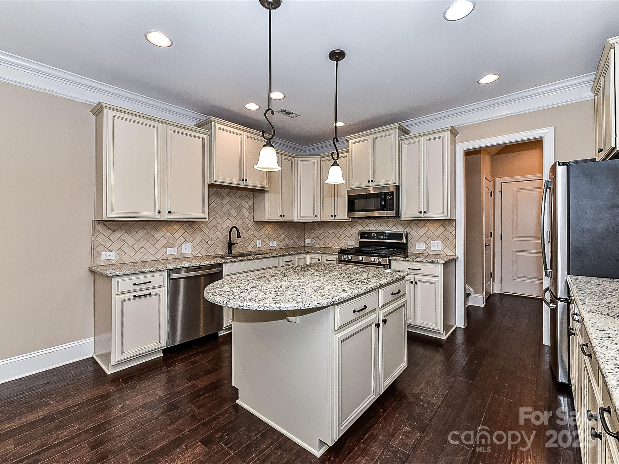 Beacon Knoll Villas - Residential