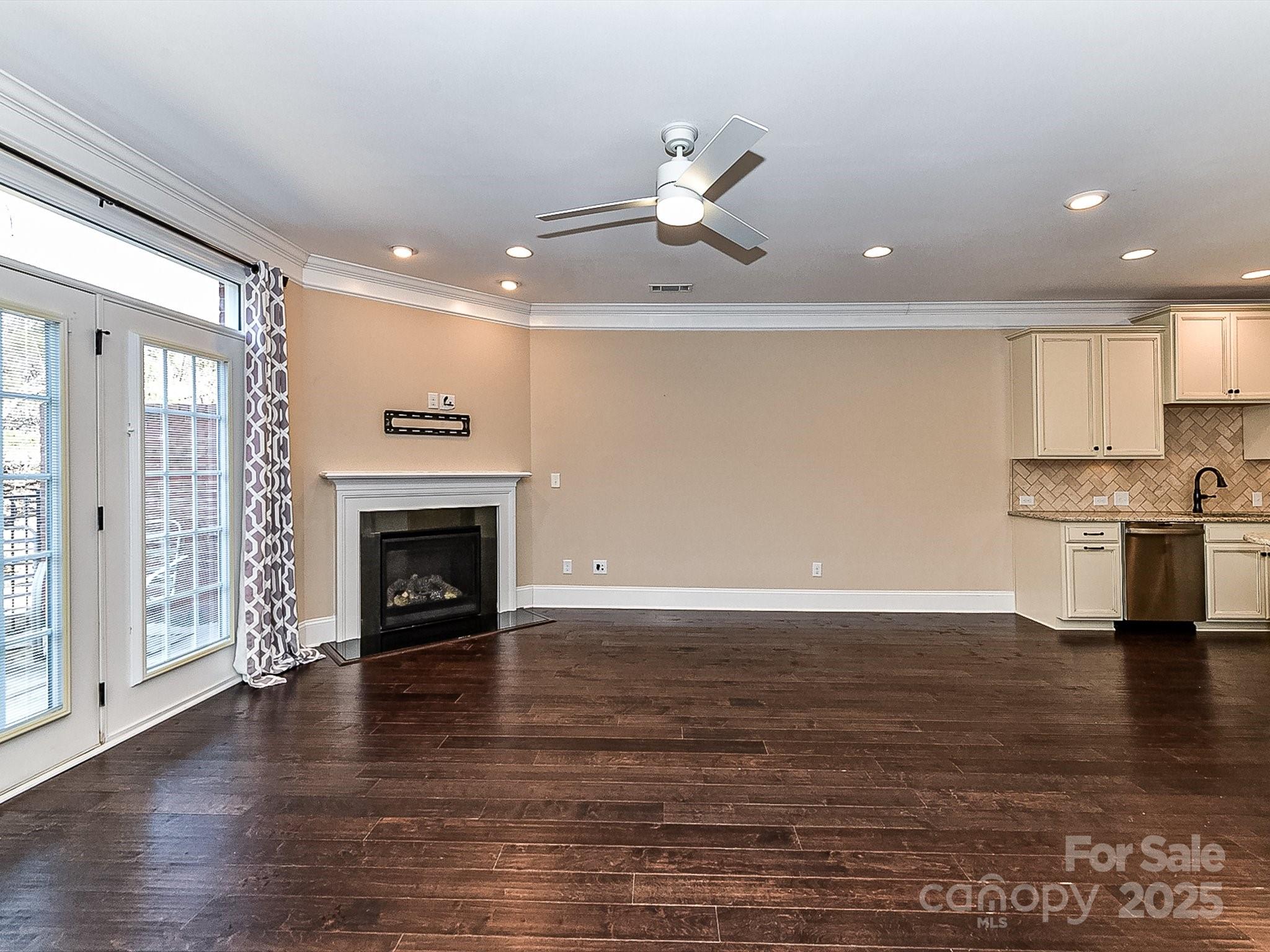Beacon Knoll Villas - Residential