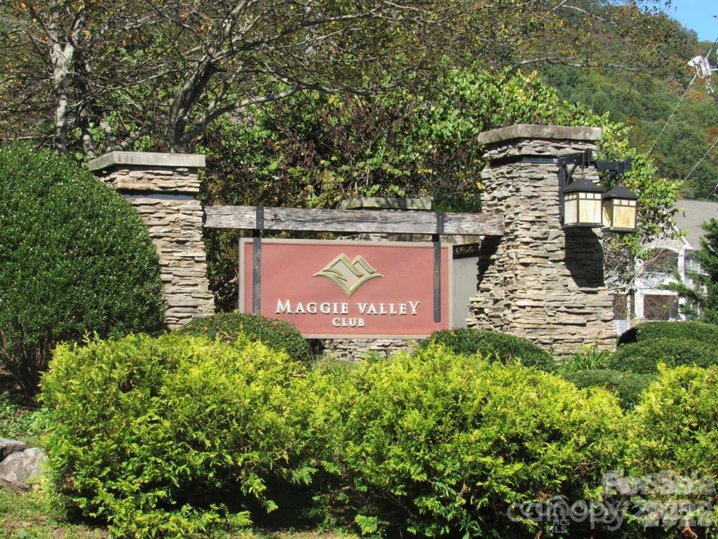 30 Brier Lane