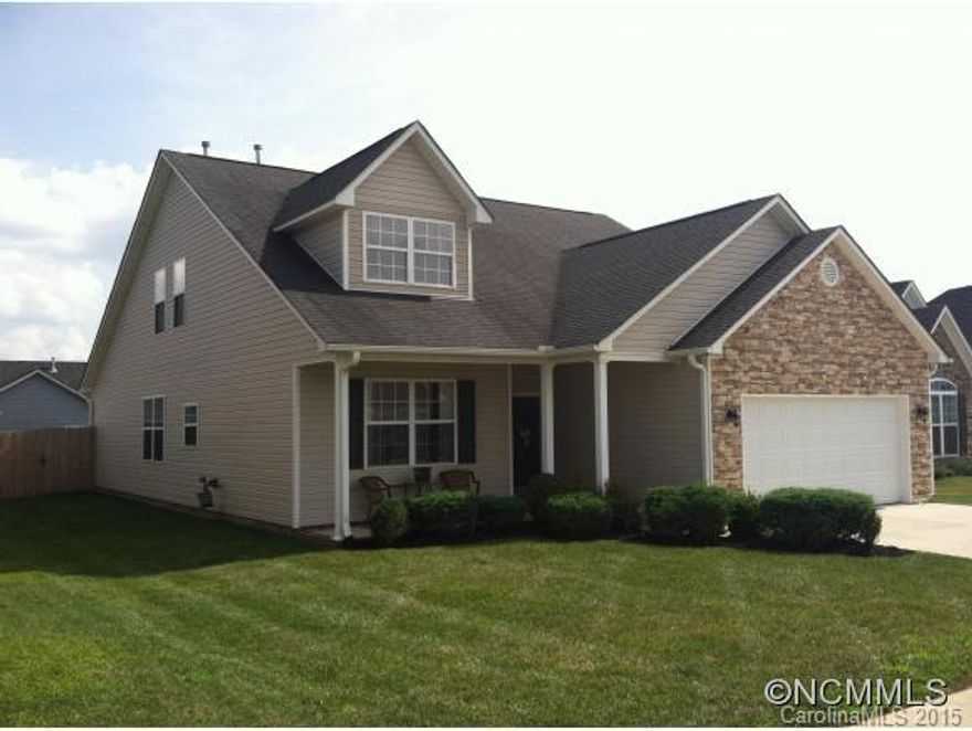 Move into one of the most desirable neighborhoods! The size of this home is deceiving from the front w/a delightful open flrplan and bright rms, cathedral ceilings and a huge loft overlooking the LR. A large central kit separates the DR and the LR that has a beautiful stone surround FP. A large MBR with a spacious ensuite and large walkin closet graces the 1st flr. The 2nd flr has another MBR and 3rd bdrm - both w/privacy. This will go fast!