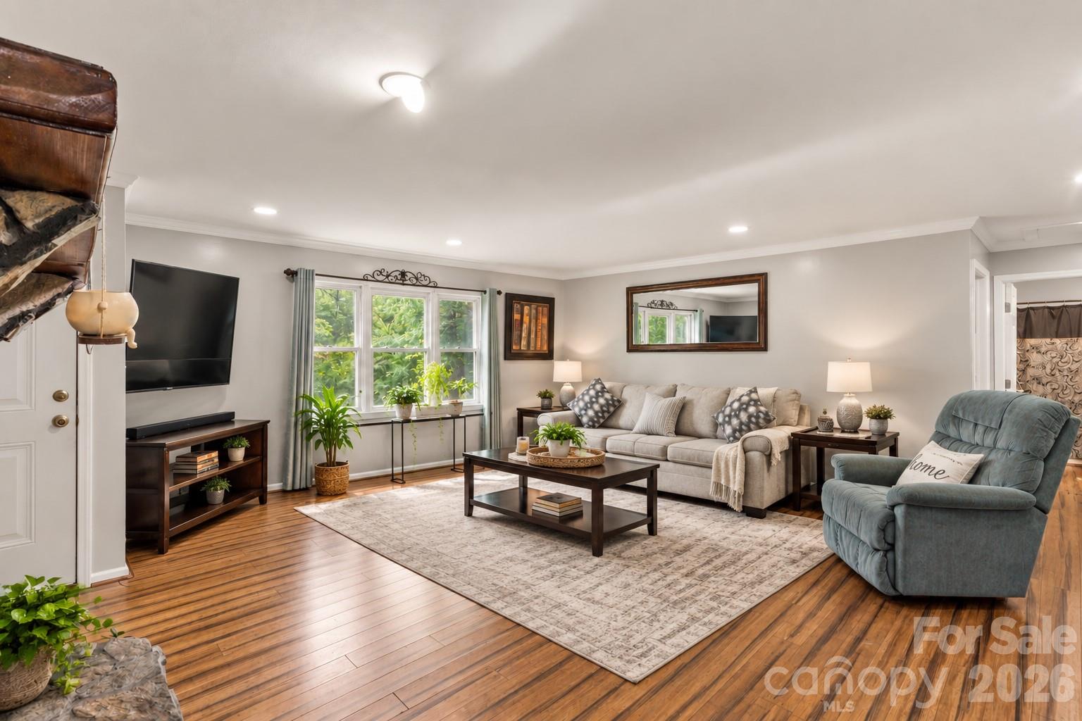 1154 Birchwood Drive
