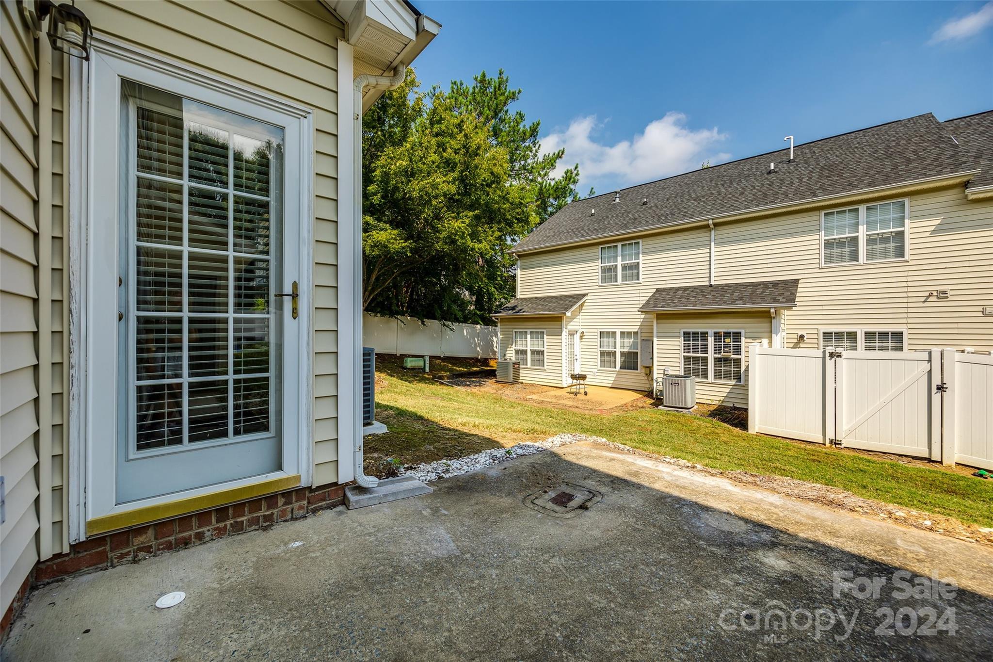 Lennox Square - Residential