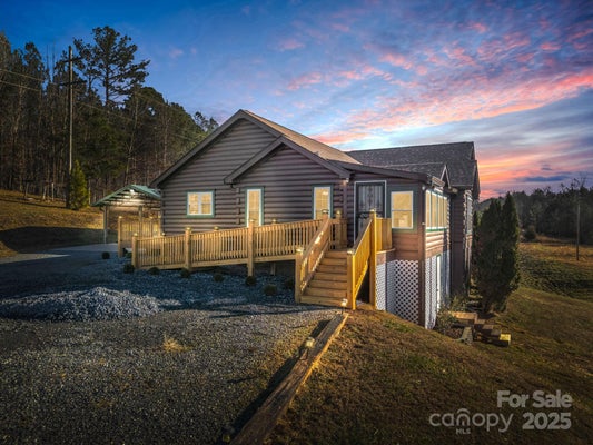 526 RIVER RD, RUTHERFORDTON, NC 28139 - Image fc4871cd2c2d7a7d6a79c138ce6847c6/3822833239