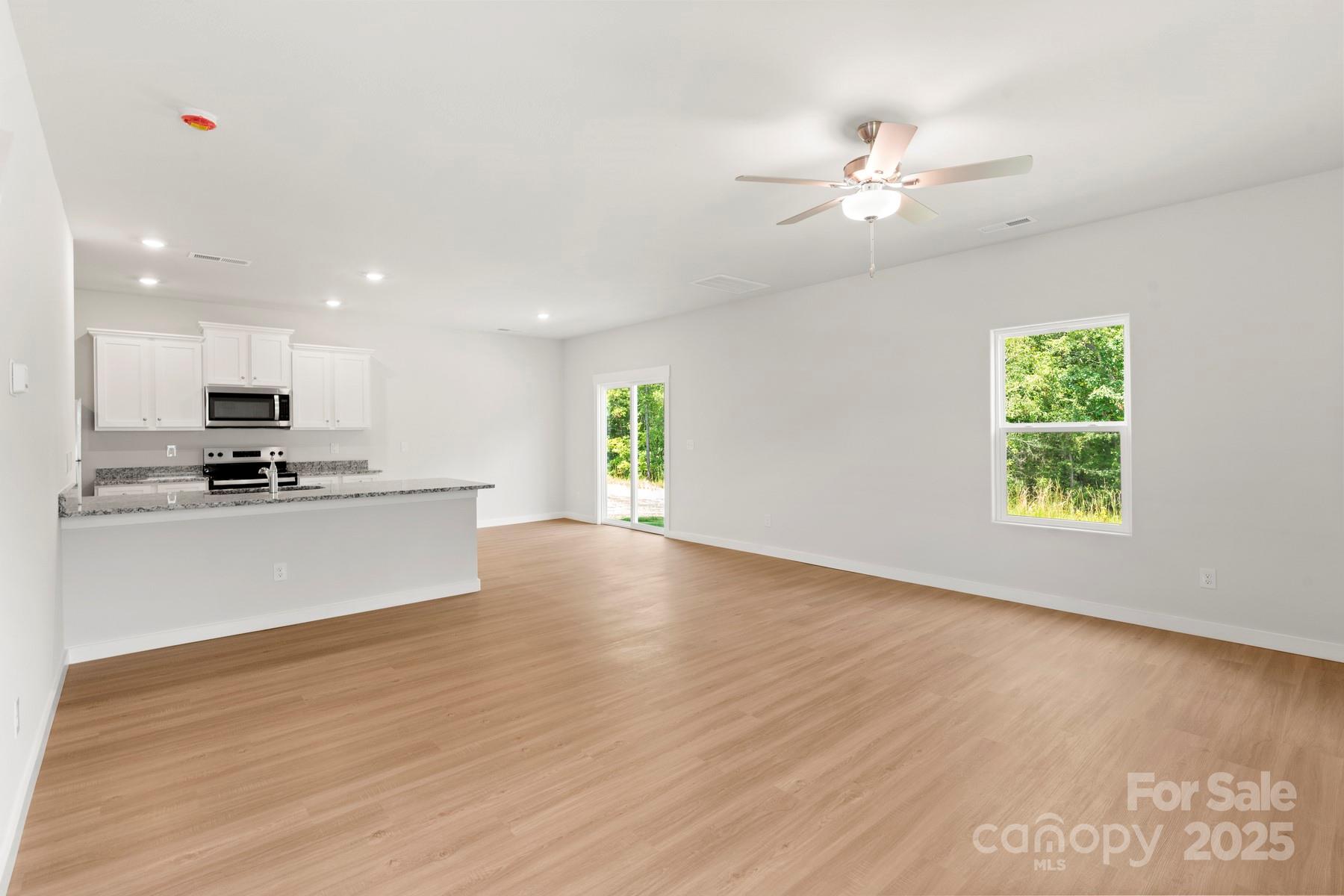 1544 Doran Terrace