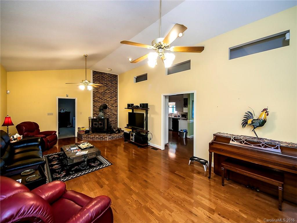 Briarwood Acres - Residential