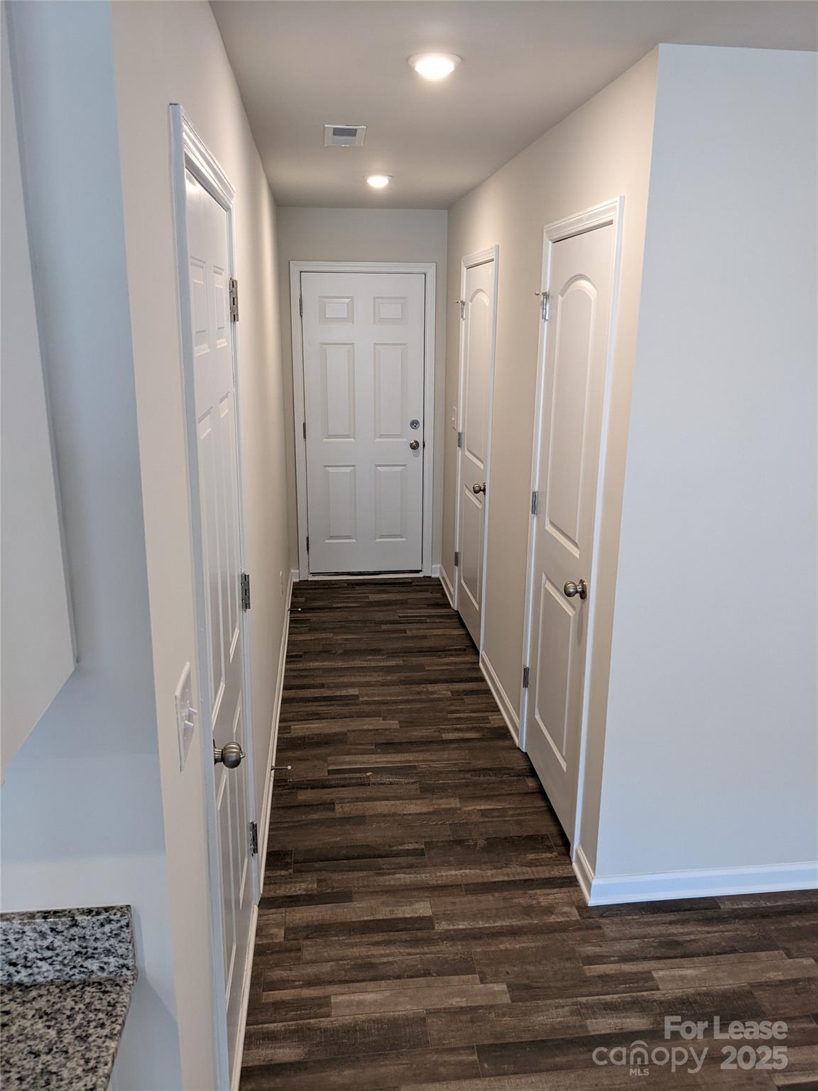 Ashton Manor - Residential Lease