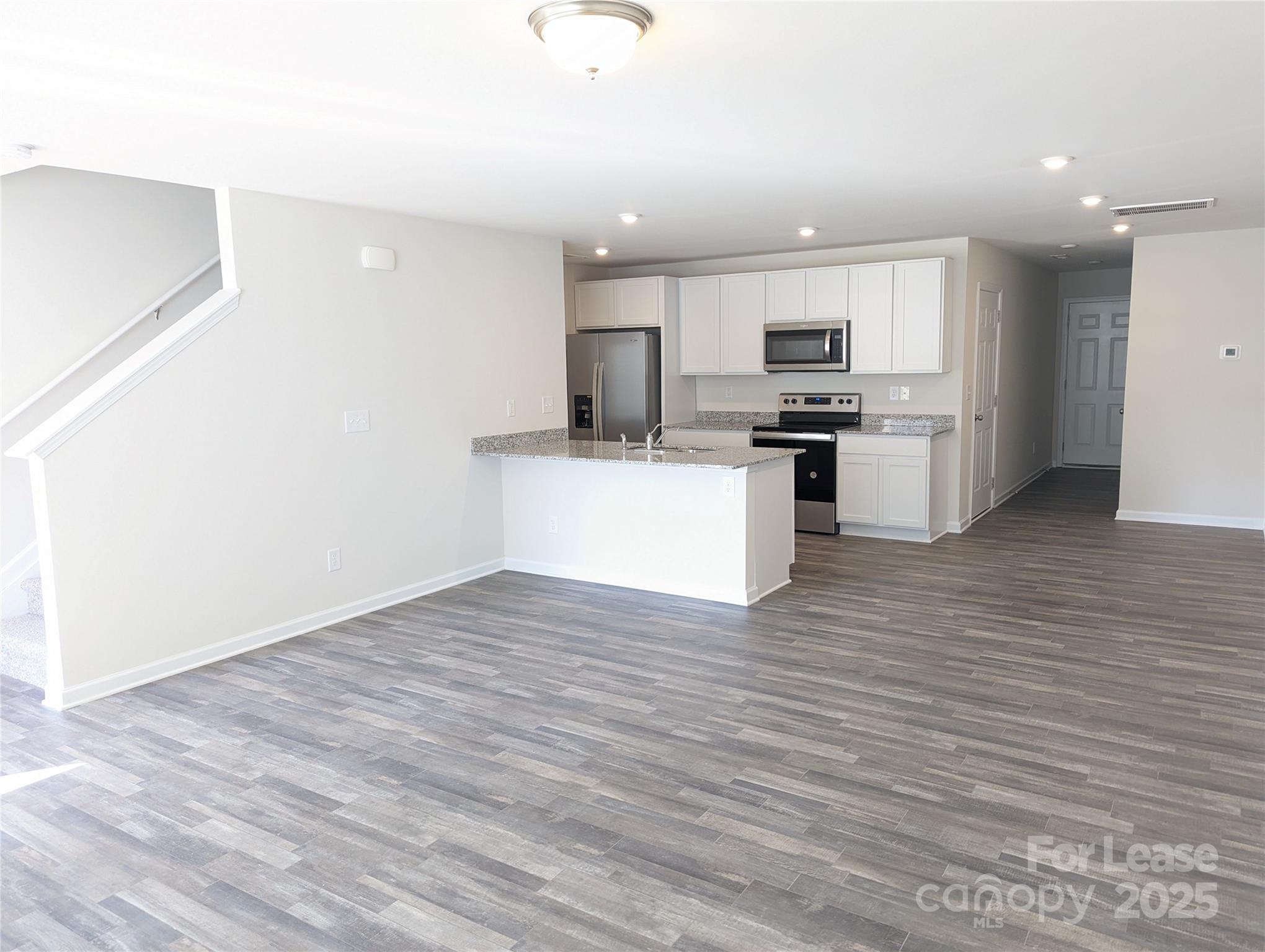 Ashton Manor - Residential Lease