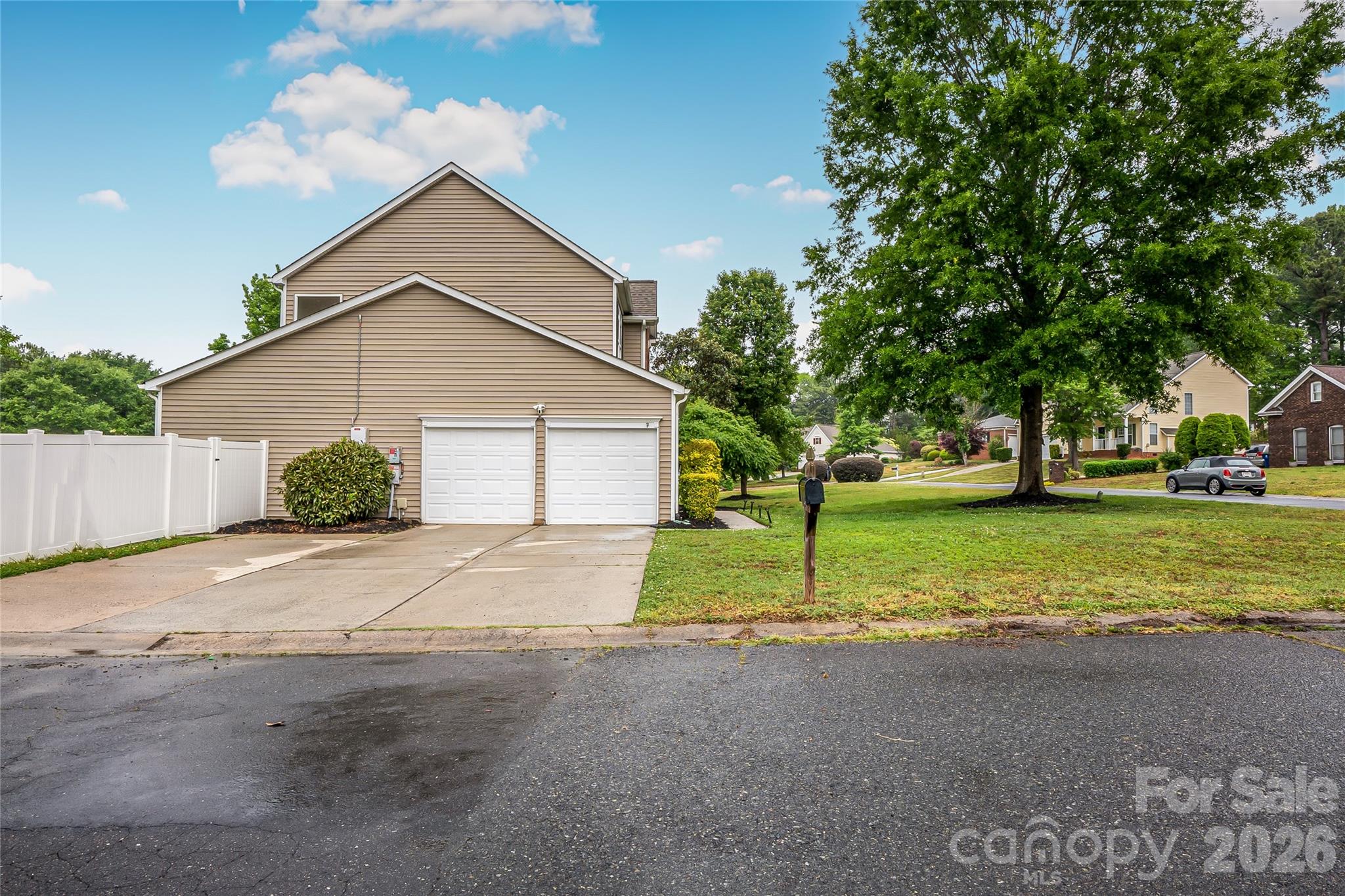 Winghurst - Residential