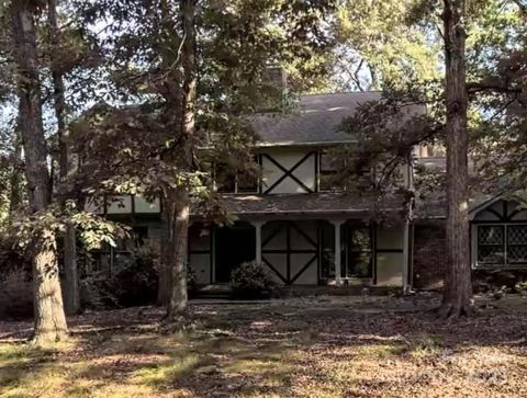 4821 Mcalpine Farm Road Charlotte NC 28226