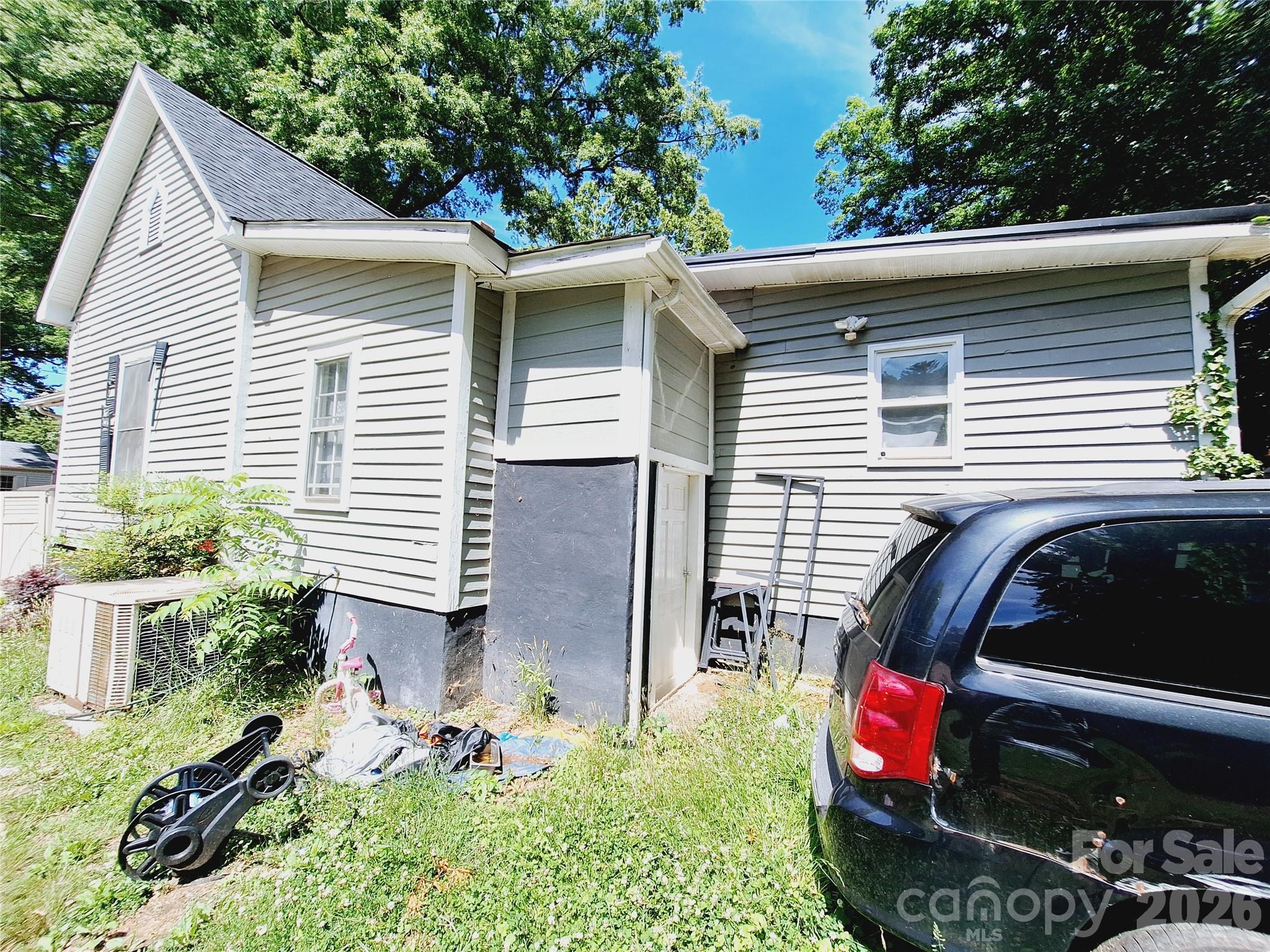 632 Wood Street