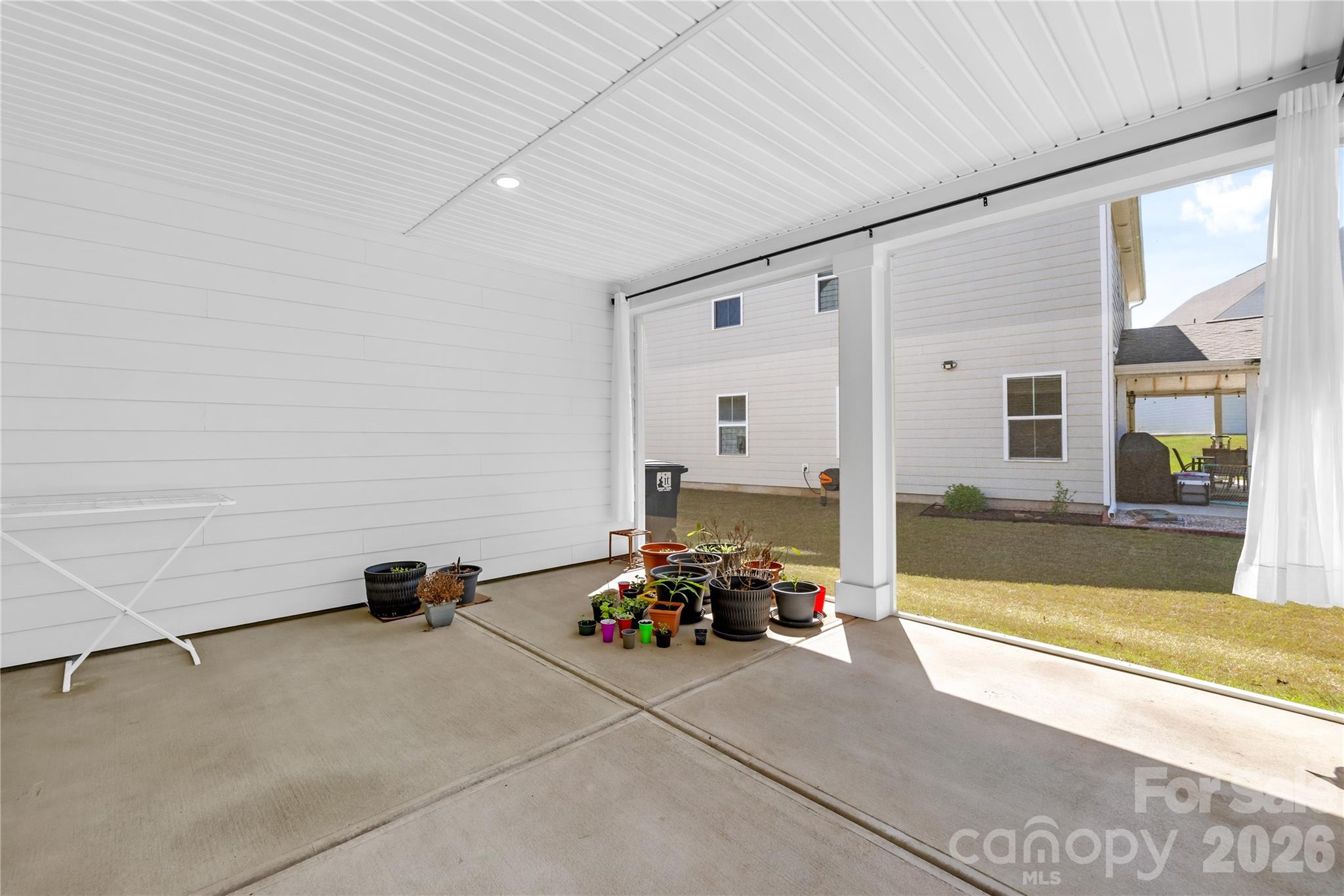 Springshire Creek - Residential