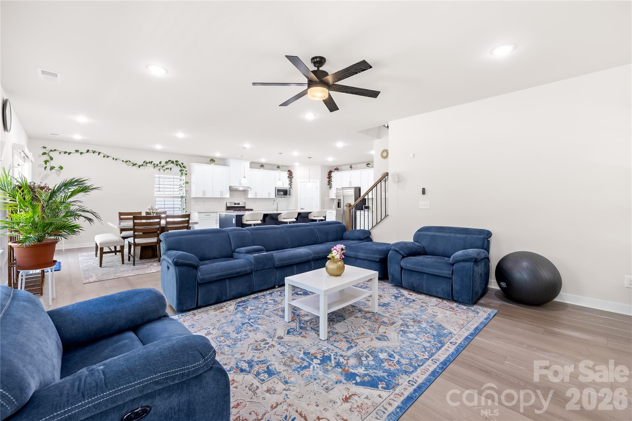 Springshire Creek - Residential