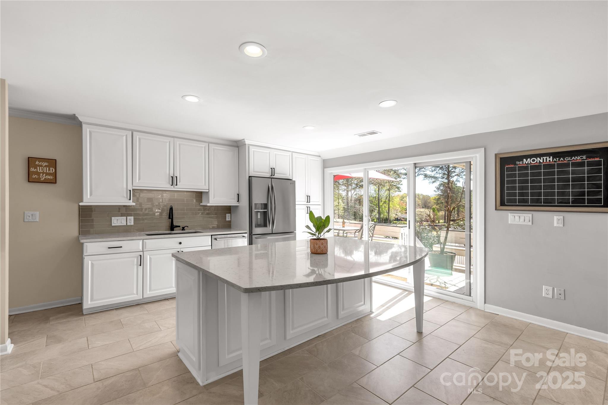 22 Honeysuckle Lane
