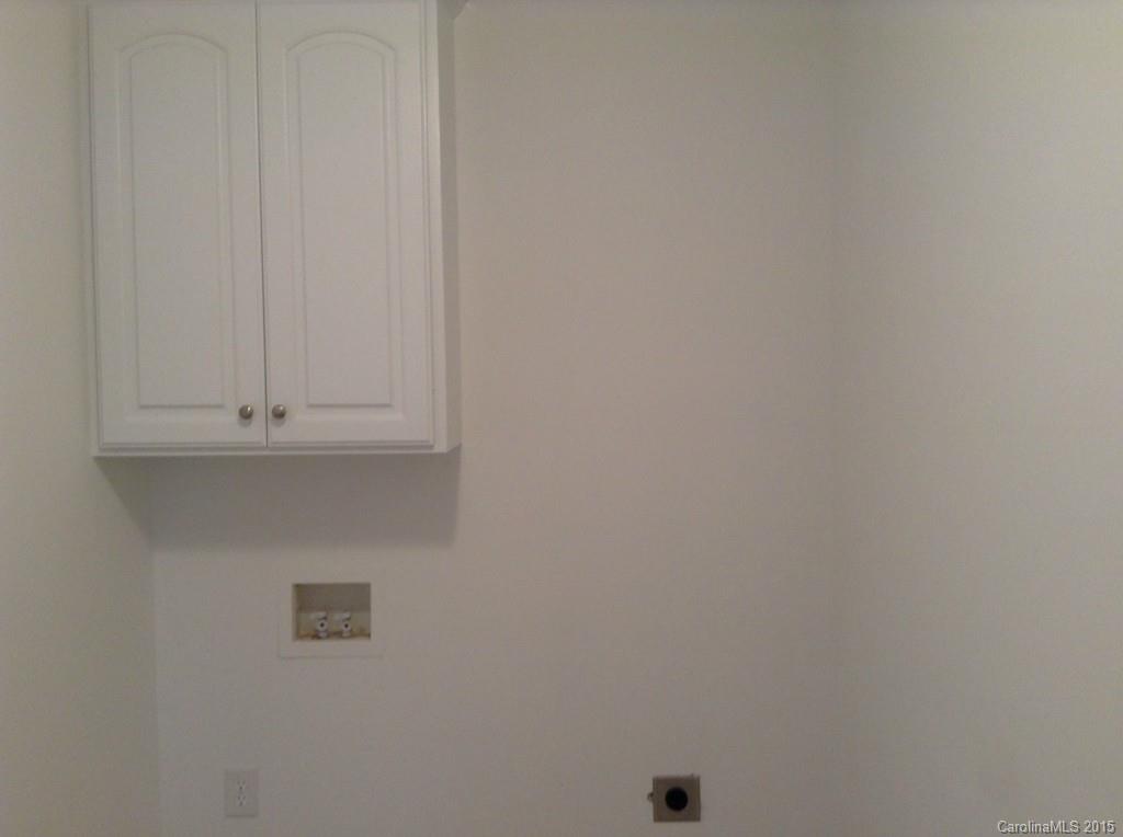 Damon Pointe - Residential Lease