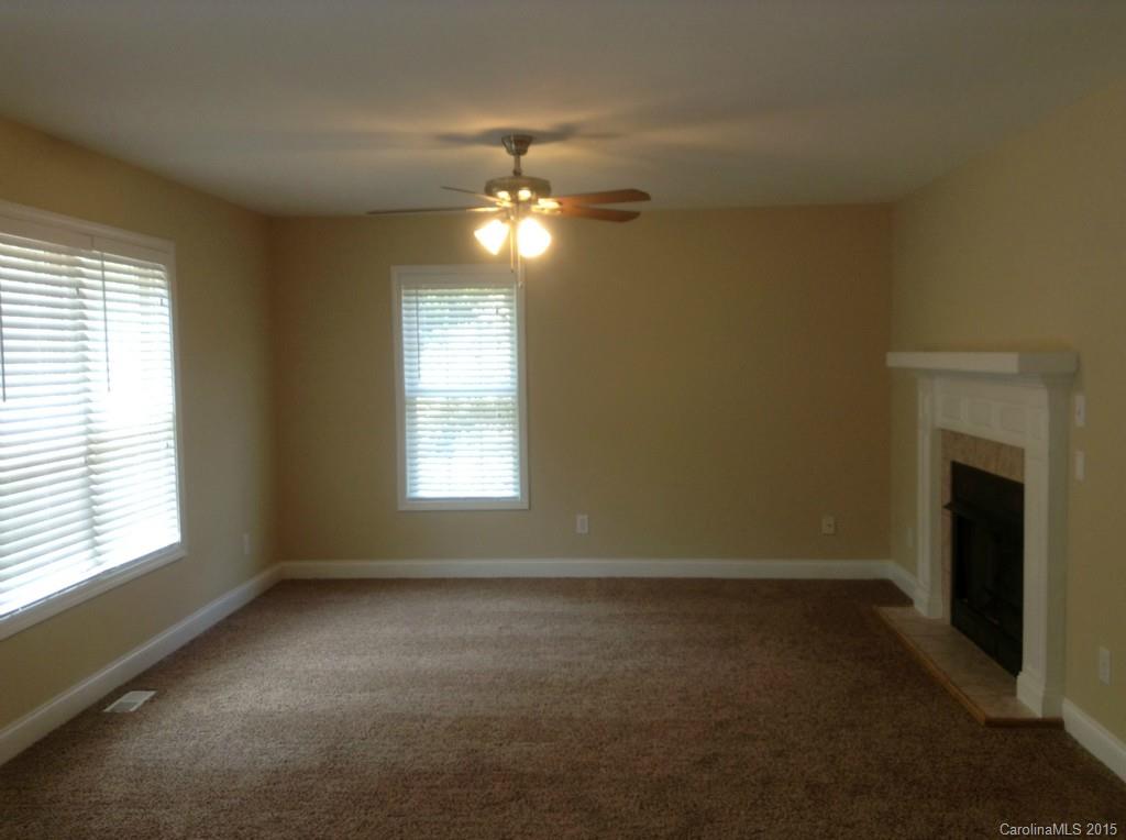 Damon Pointe - Residential Lease