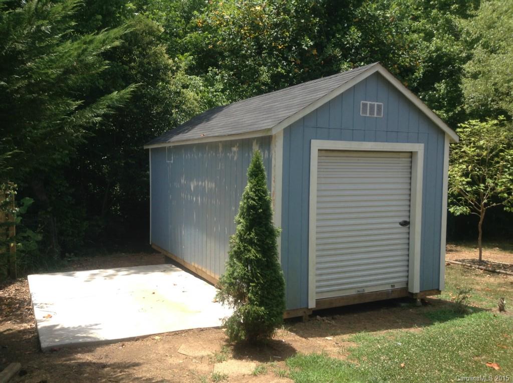 Damon Pointe - Residential Lease