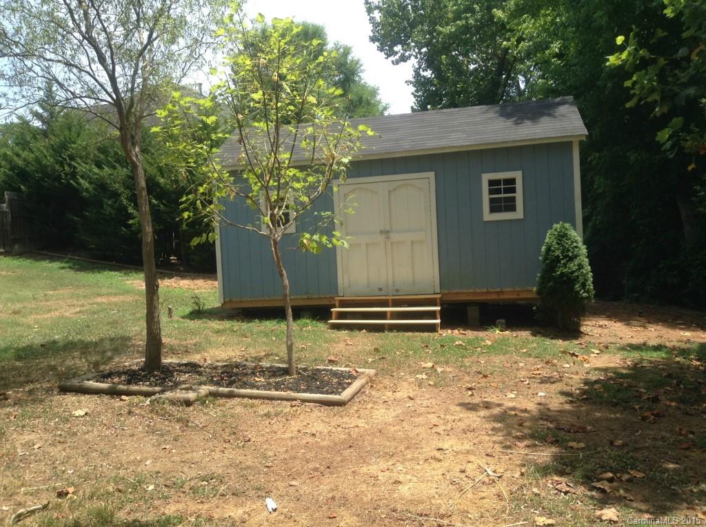 Damon Pointe - Residential Lease