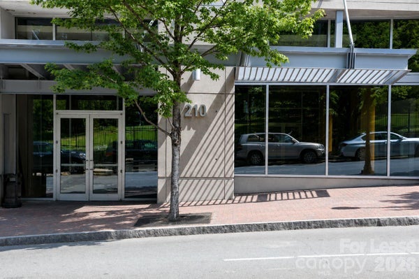 210 N CHURCH ST UNIT 3303, CHARLOTTE, NC 28202 - Image fc58d94e49fbf8752f1ecff76469b27f/2252085800