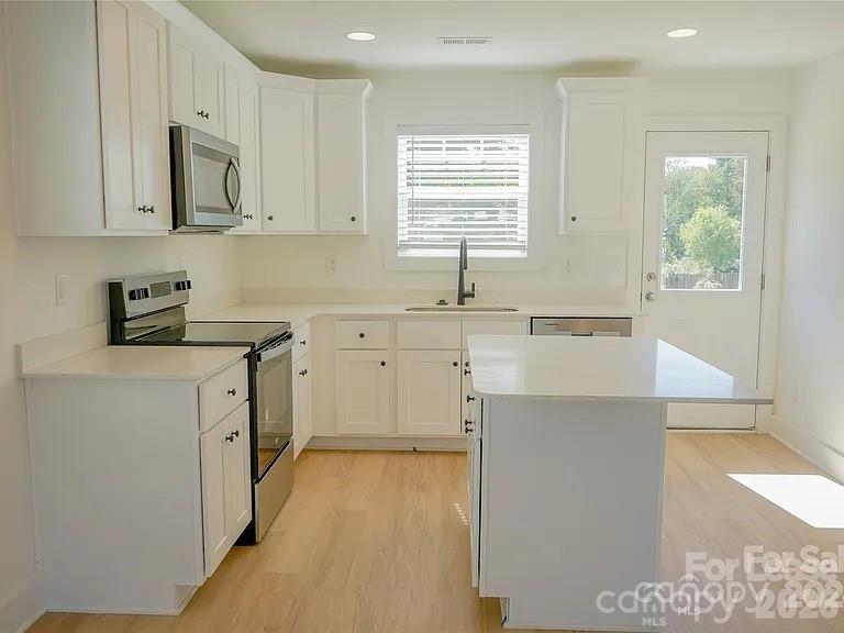 816 Fairview Street A