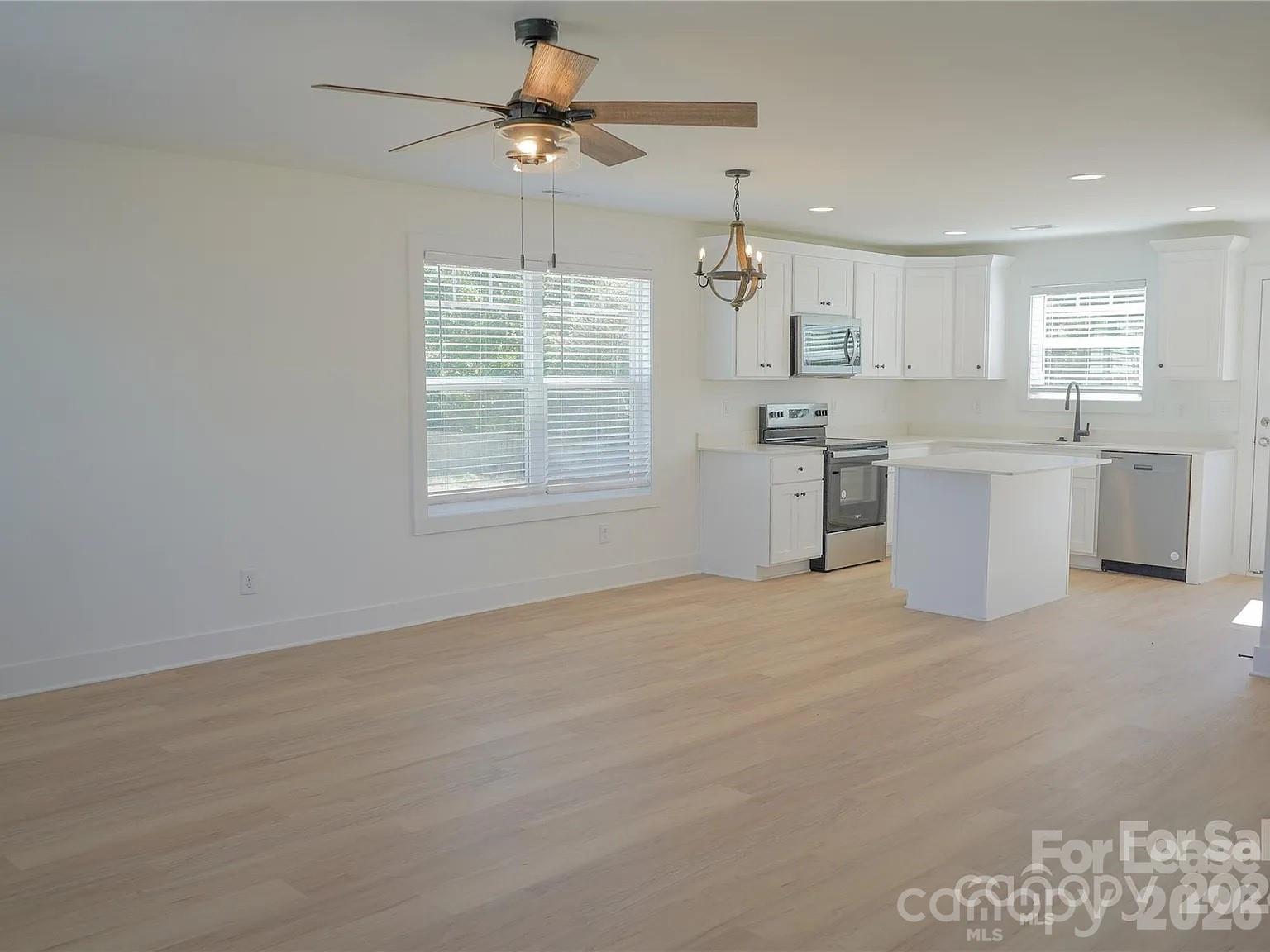 816 Fairview Street A