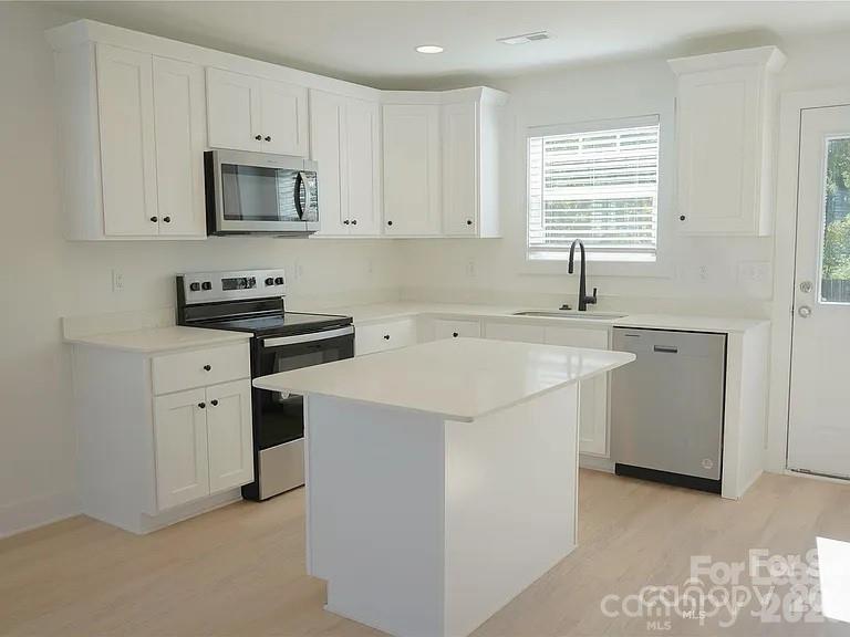 816 Fairview Street A