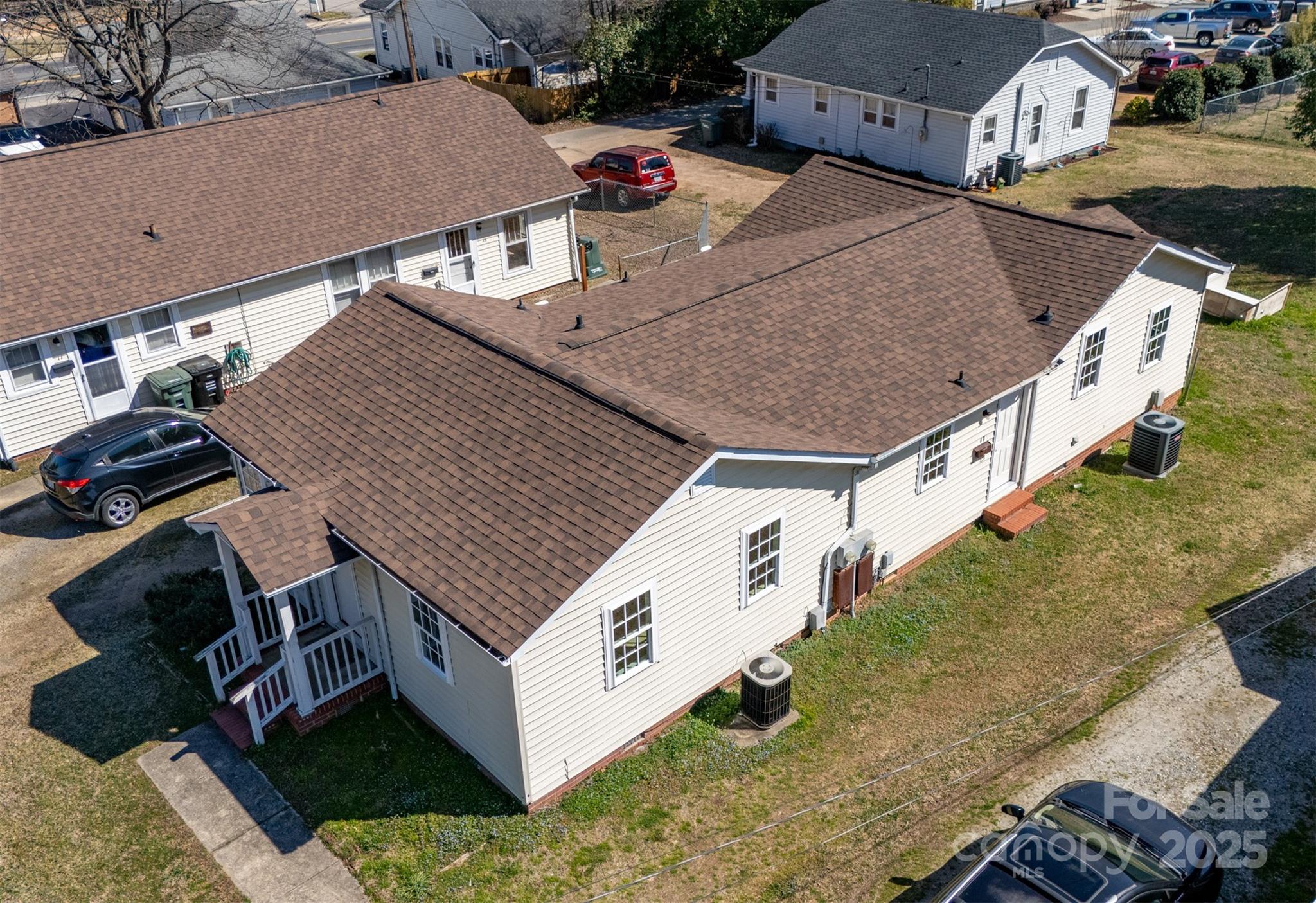 Aurora Highlands - Residential Income