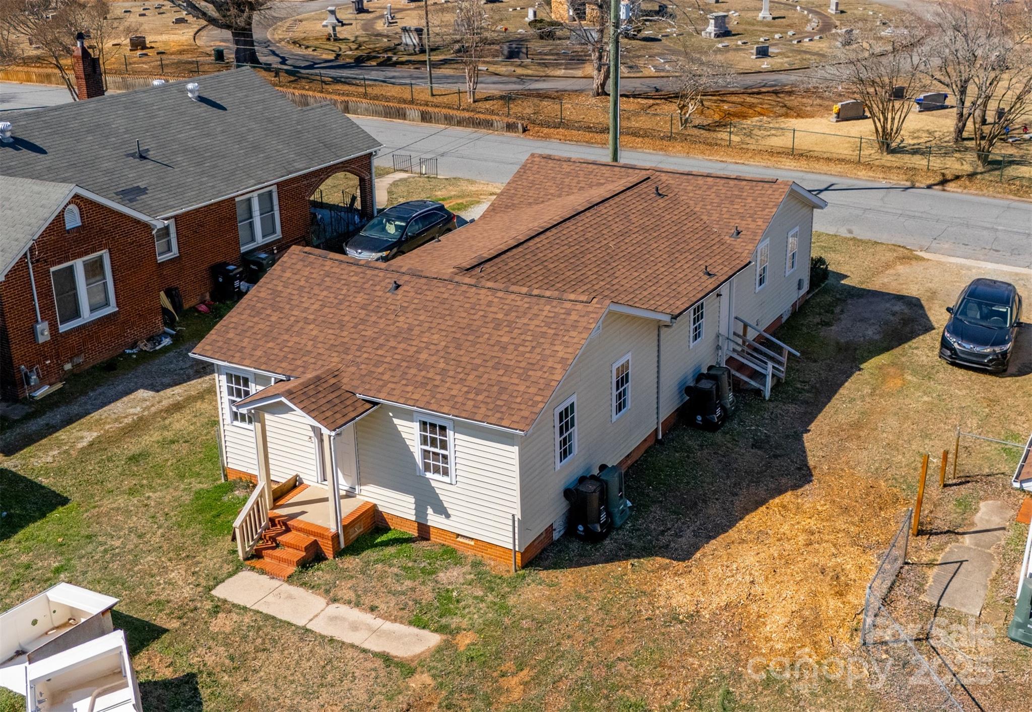 Aurora Highlands - Residential Income