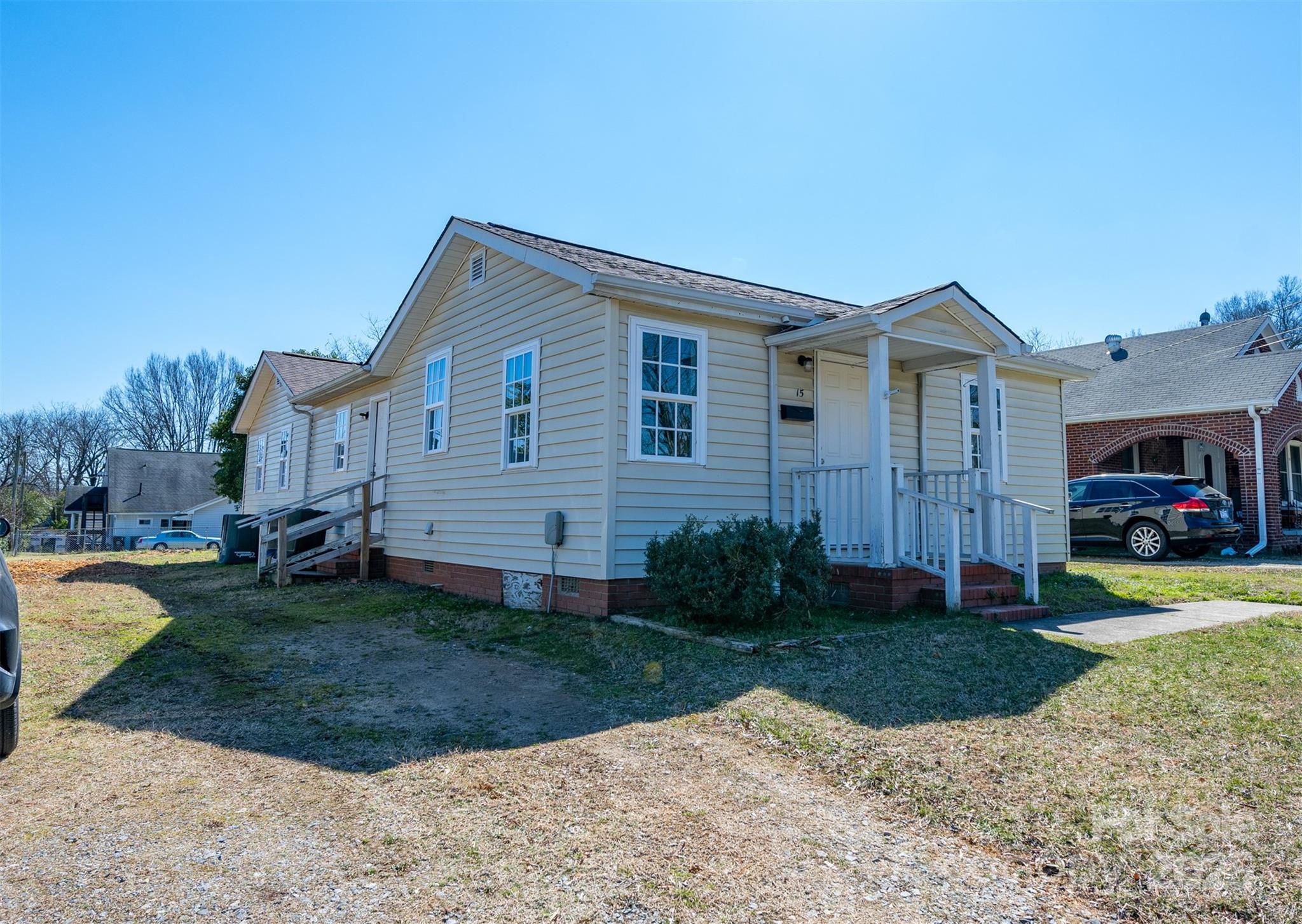 Aurora Highlands - Residential Income