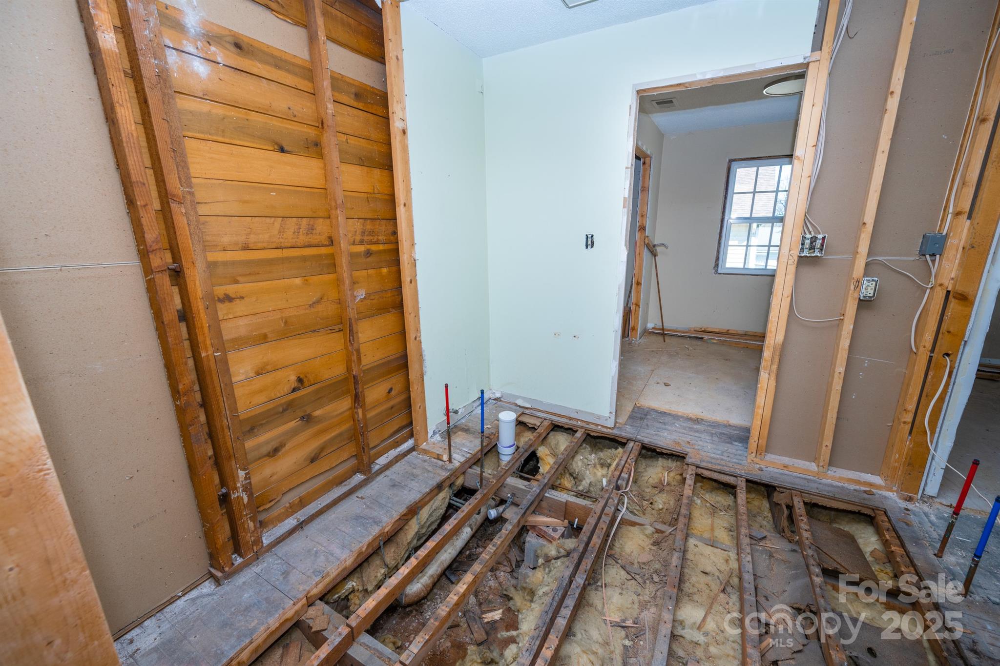 Aurora Highlands - Residential Income