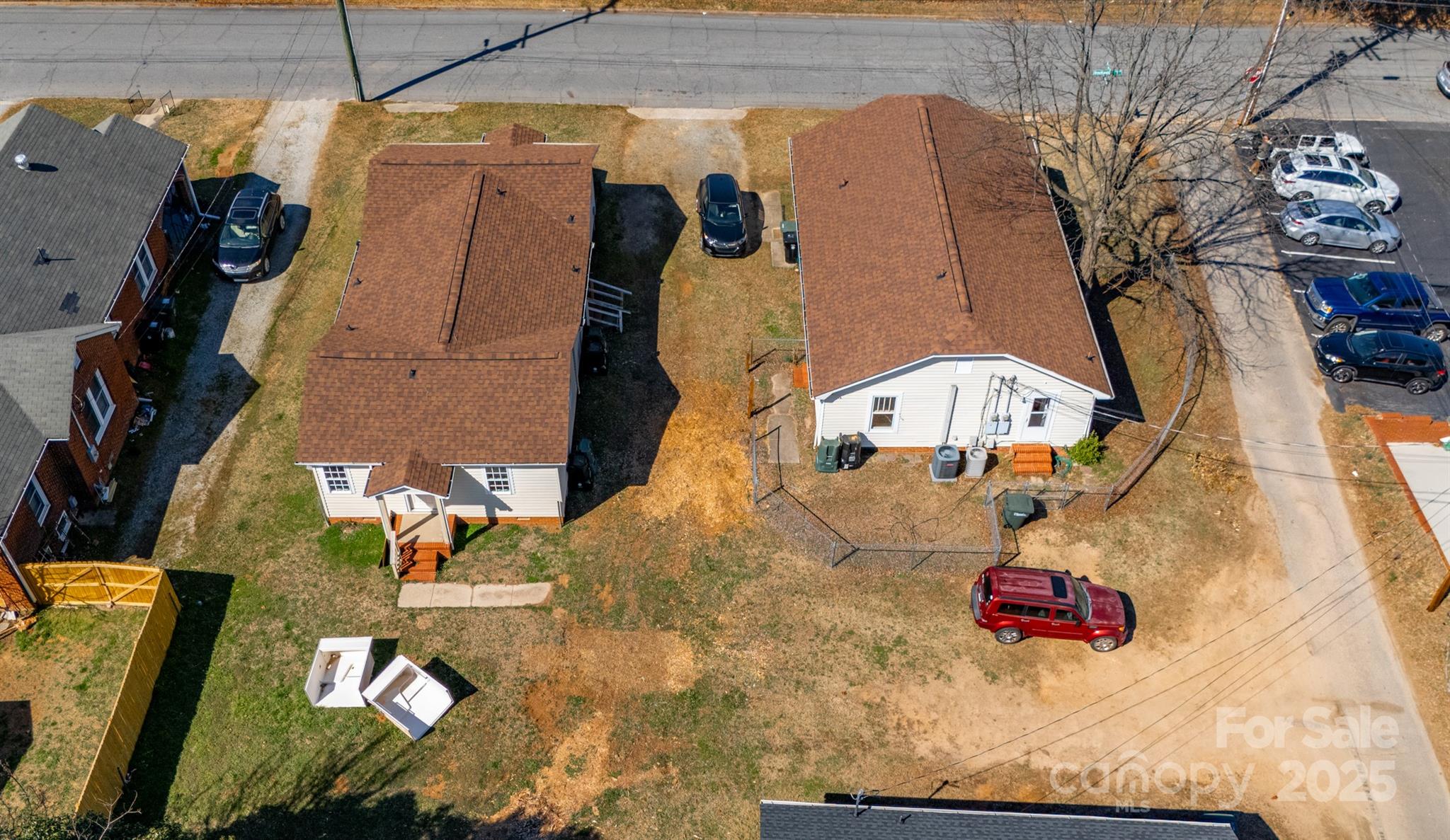 Aurora Highlands - Residential Income