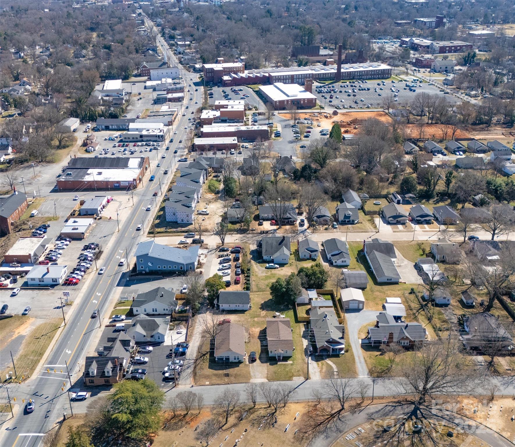 Aurora Highlands - Residential Income