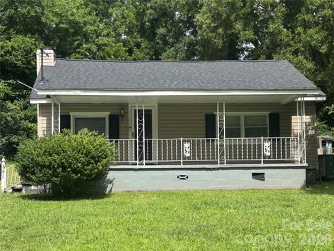 Photo of 441 Pineview Road, Rock Hill, SC 29730 (MLS # 4398244)