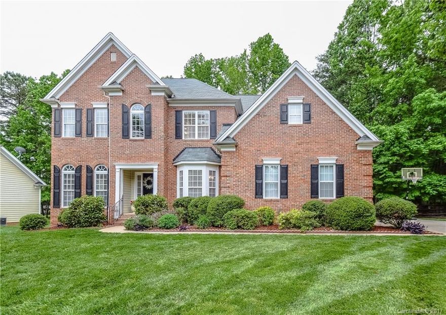 Beautiful home in a great location of Huntersville! This home is nestled on .33 ACRES in a quiet CUL-DE-SAC in desirable Stevens Grove. HARD TO FIND FIRST FLOOR guest suite w/ FULL bath. PRIVATE office w gorgeous french doors! Roomy kitchen opens into Lg great room w built-ins and sunroom off kitchen. Upstairs features a spacious master w/ jetted tub, dual sinks, walk in closet & storage.  Then 2 more BRs, HUGE FULL BATH & Bonus/Media Rm! You have to see this BEAUTIFUL FENCED TREED back yard!