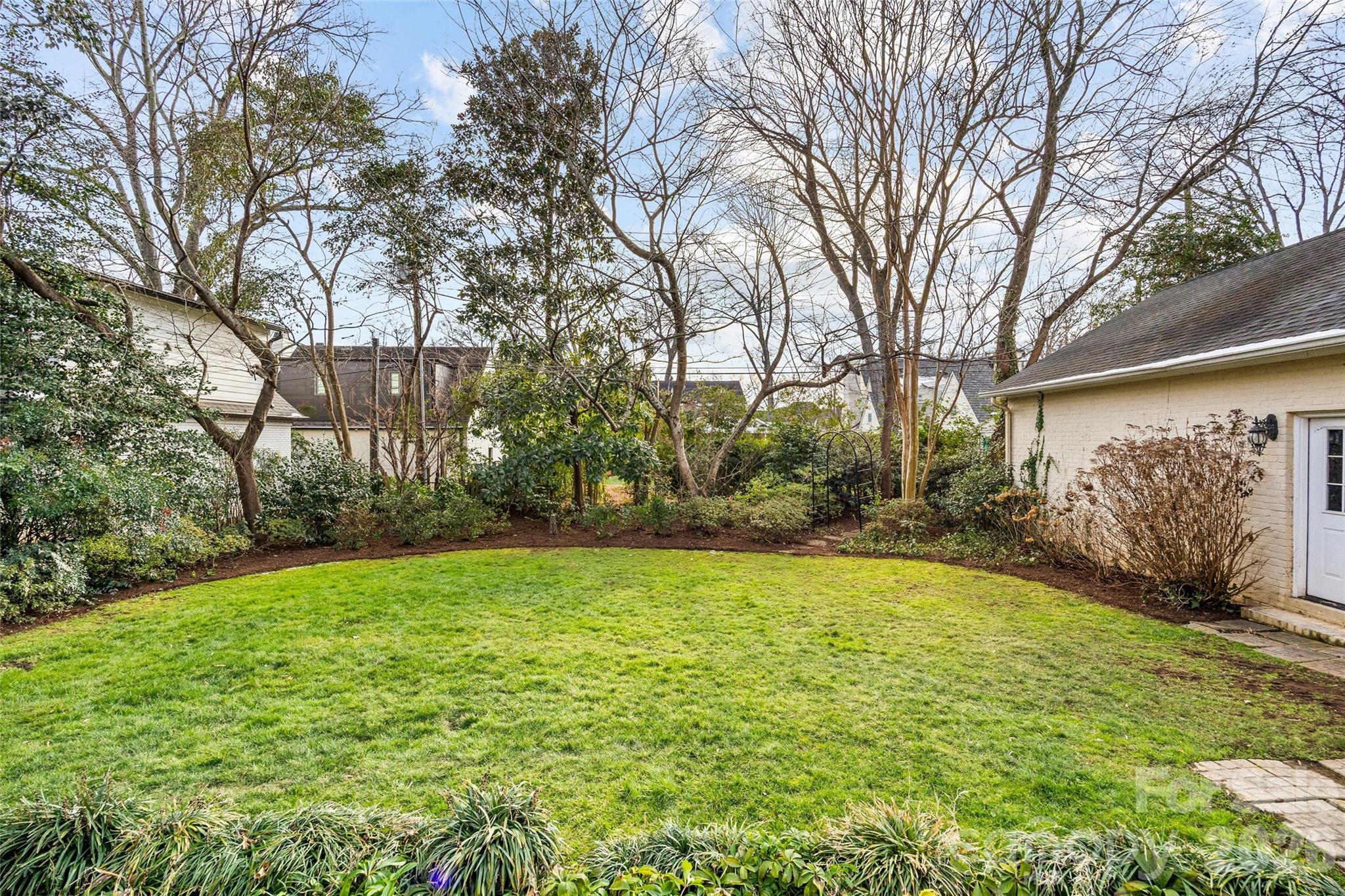 Myers Park - Residential