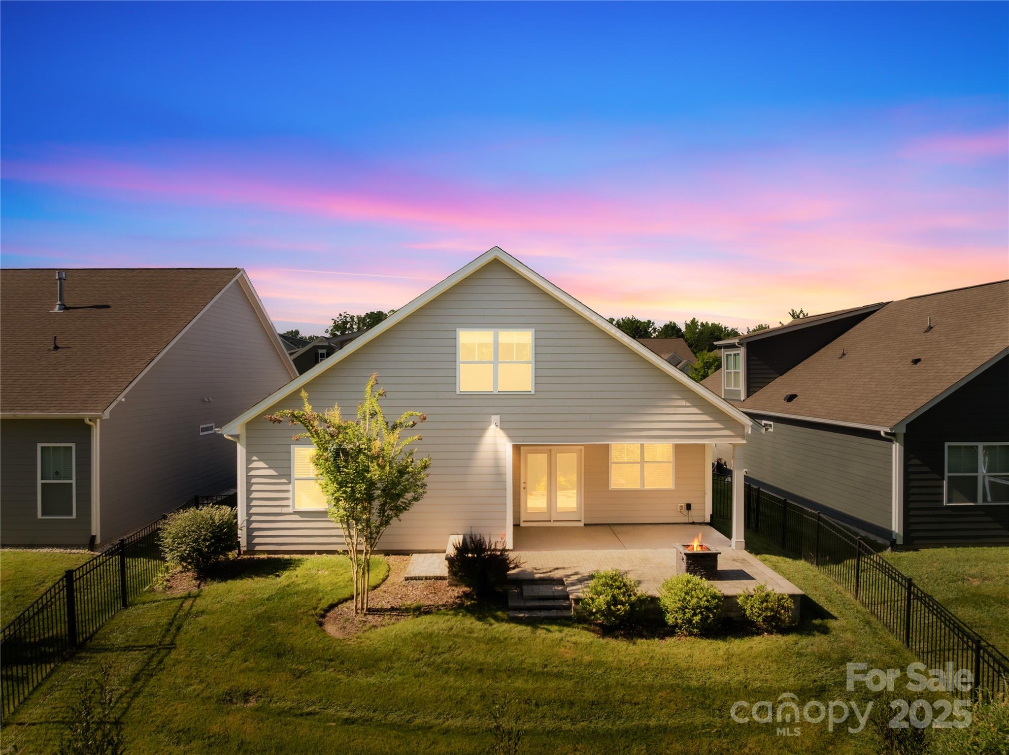 201 Hanks Bluff Drive
