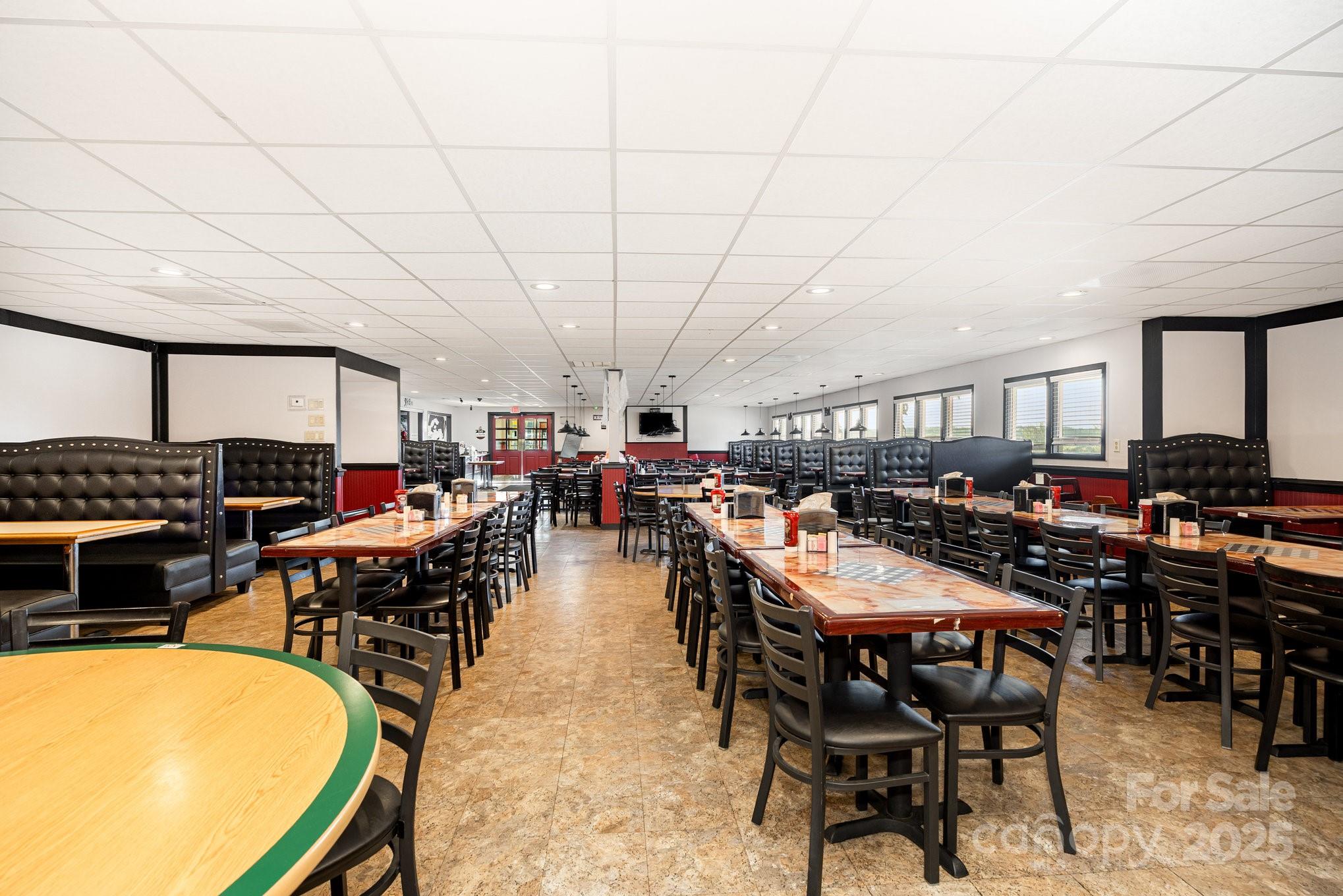 0000 Statesville Boulevard