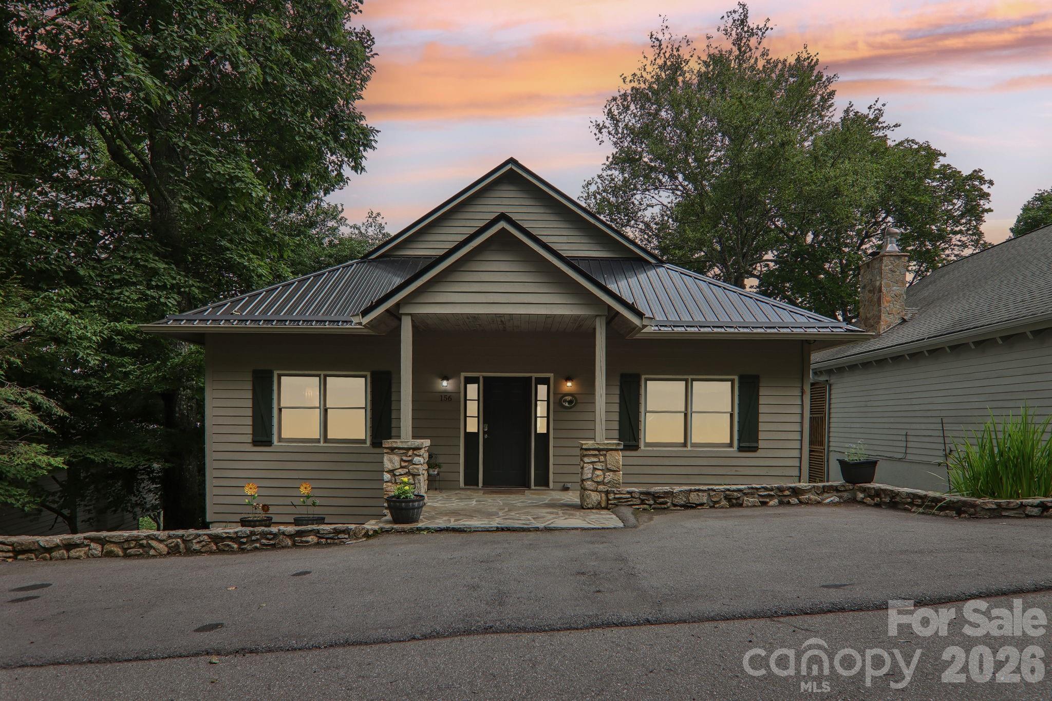 156 Cottage Lane 13