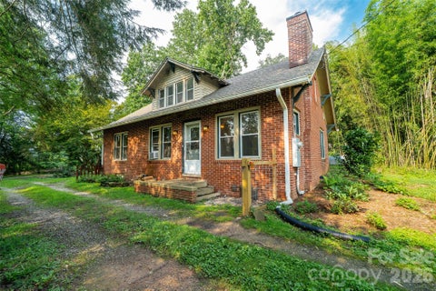 Photo of 76 Starnes Cove Road, Asheville, NC 28806 (MLS # 4406015)